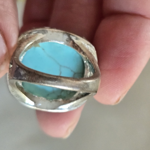 Large Faux Turquoise Silver Tone Ring Statement Sz 6.25 - Picture 3 of 12